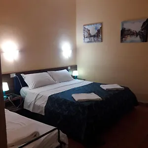 https://rome-guest-rome.it-romehotels.com