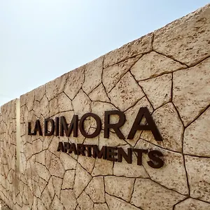 la-dimora-apartments.sicilyhotelsitaly.net/